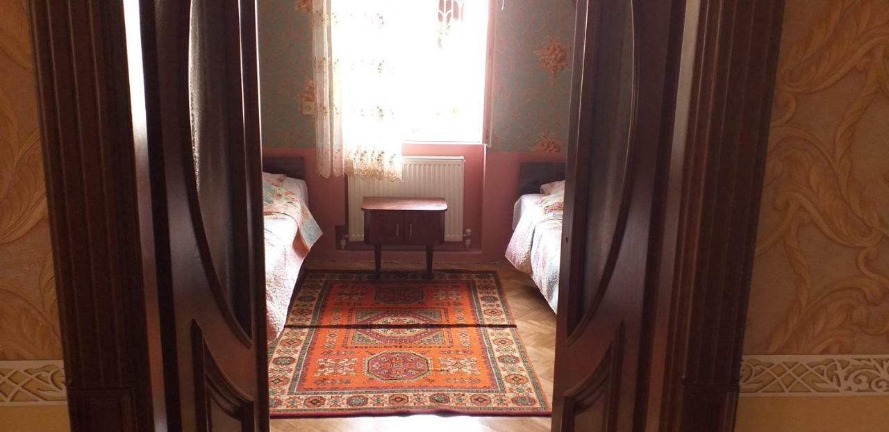 Hostel Castle Kutaisi Dış mekan fotoğraf